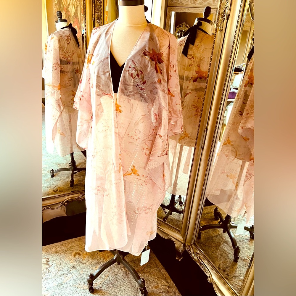 Ted Baker Kimono, NWT. Dusty pink with bird design